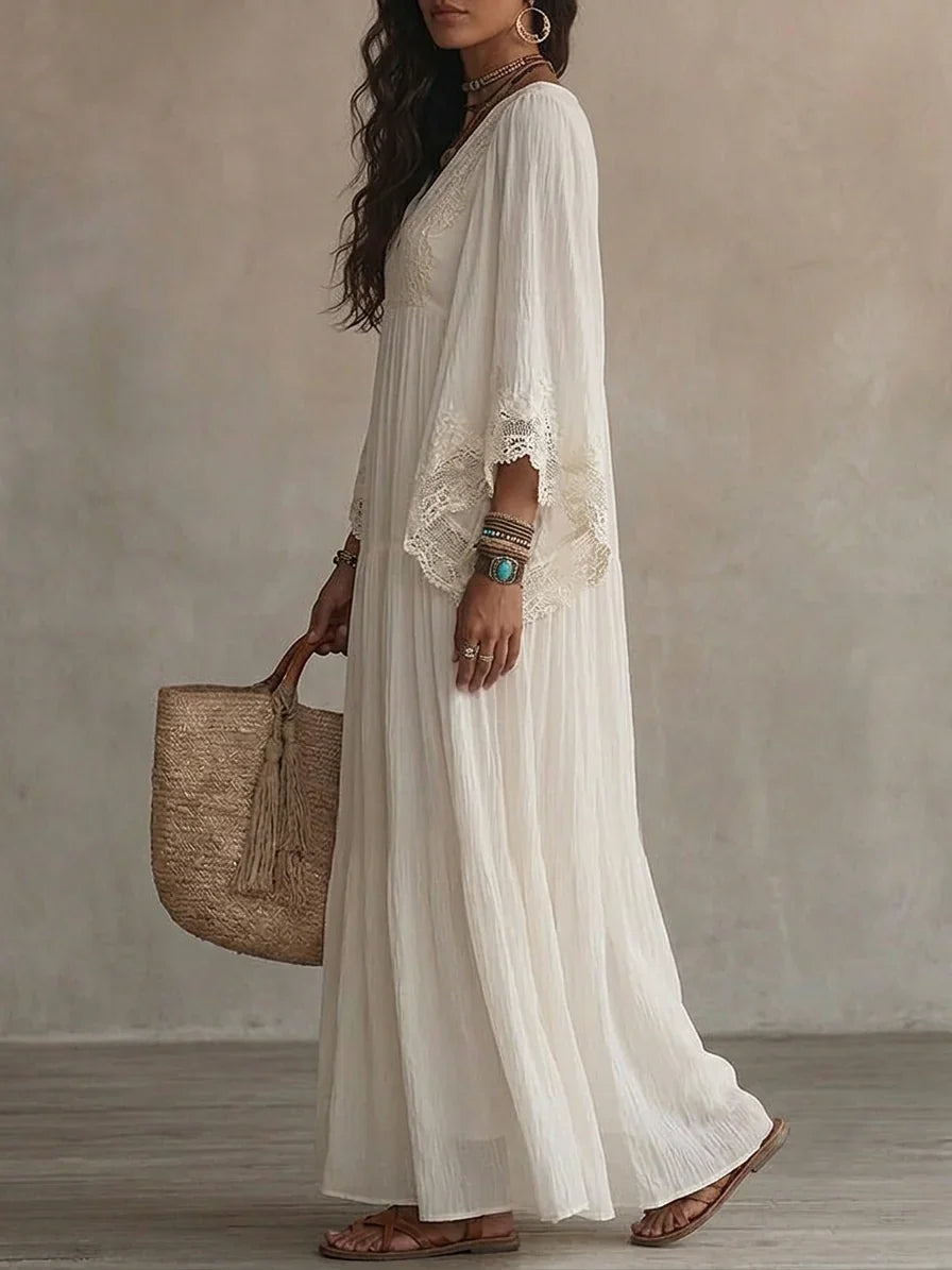Maxi Abito Nero in Chiffon con Pizzo e Maniche Fluttuanti